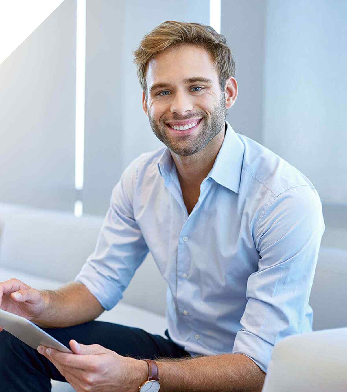 https://senatorsas.com/wp-content/uploads/2020/04/img-people-04.jpg